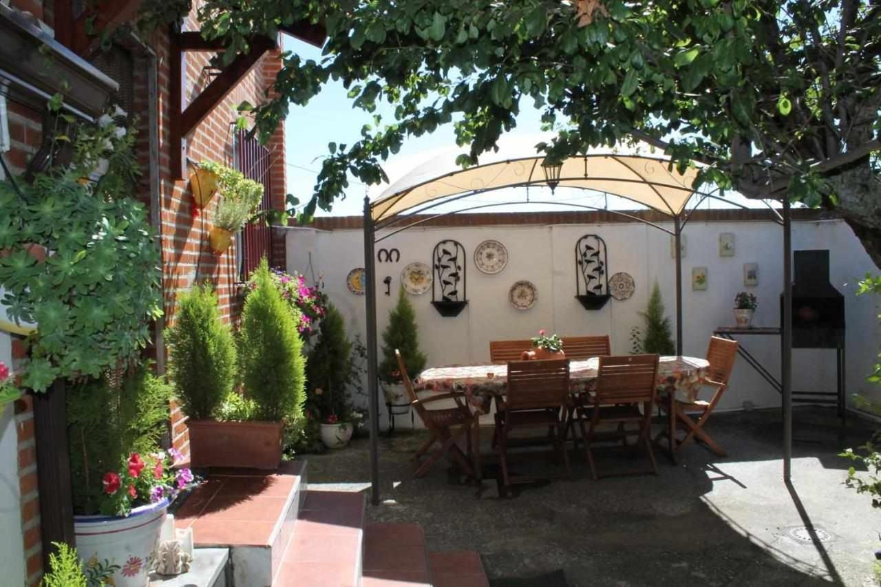 Alojamiento La Olmedana Ольмедо Экстерьер фото