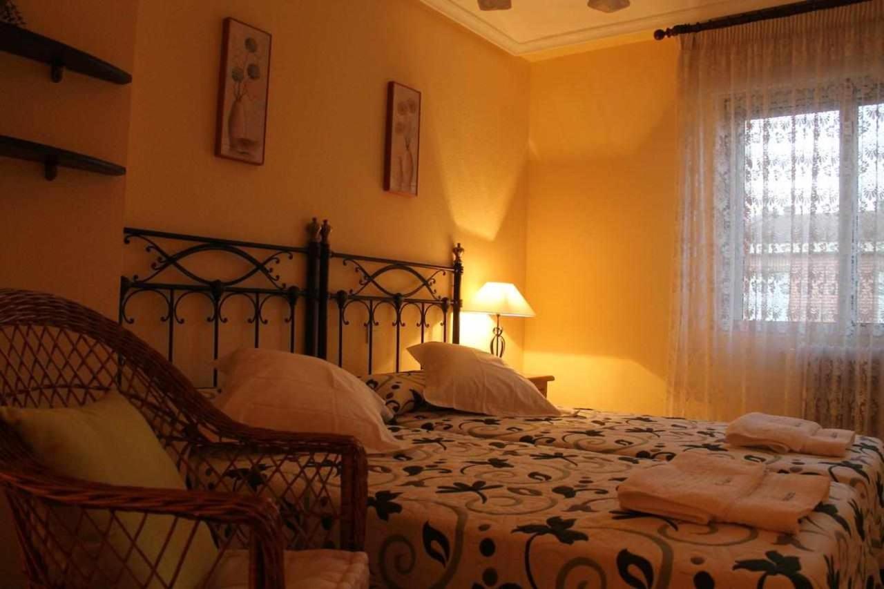 Alojamiento La Olmedana Ольмедо Экстерьер фото